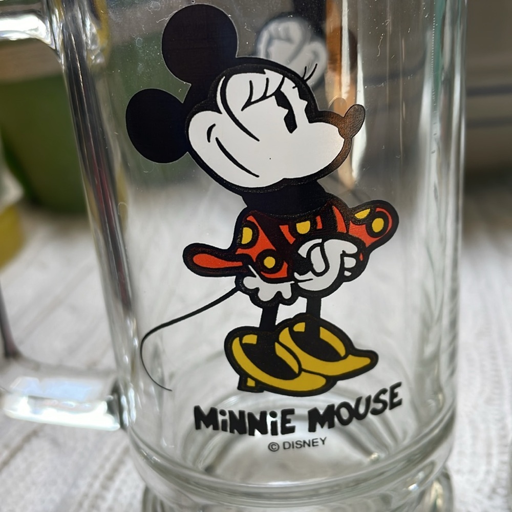 Vintage Walt Disney Production Mickey and Minnie Mouse Glass Footed Mug Set - Picture 3 of 10
